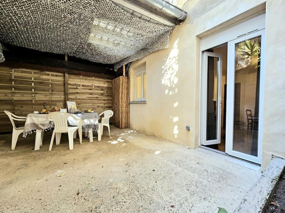 La Patio - Coeur De Ville - Clim Nimes Bagian luar foto